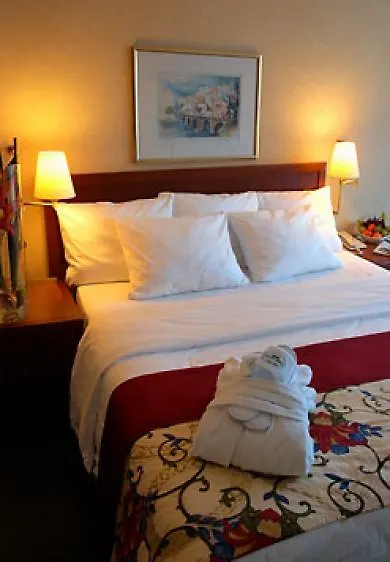 Courtyard By Marriott Duesseldorf Hafen Hotel
