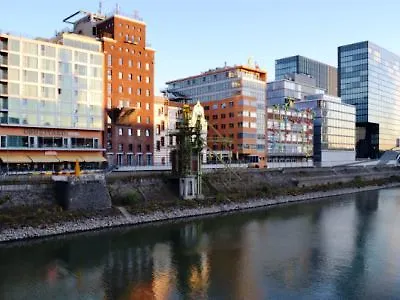 Courtyard By Marriott Duesseldorf Hafen Hotel  Dusseldorf
